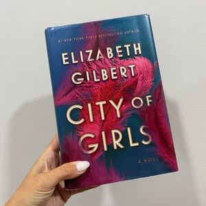 Book: City of Girls x Elizabeth Gilbert